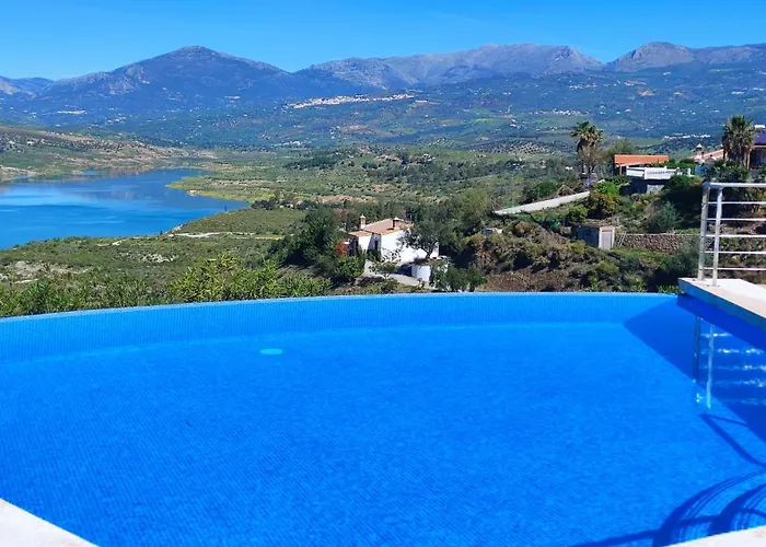 Feriehus Adelfas, Piscina Infinity Málaga