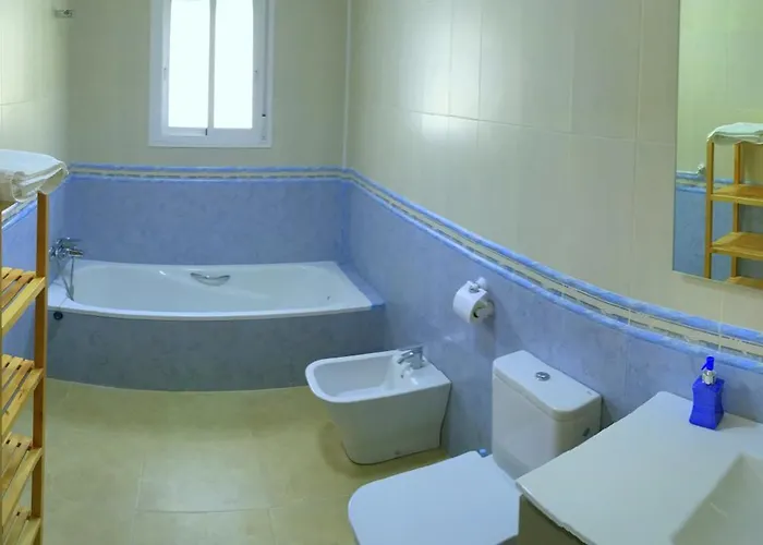 Adelfas, Piscina Infinity Feriehus