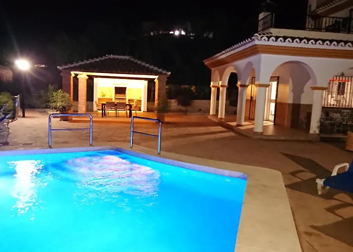 Adelfas, Piscina Infinity Feriehus Málaga